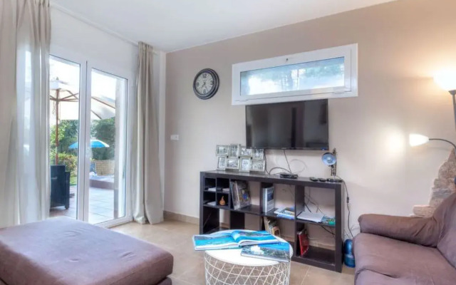 House Atenea Lloret de Mar