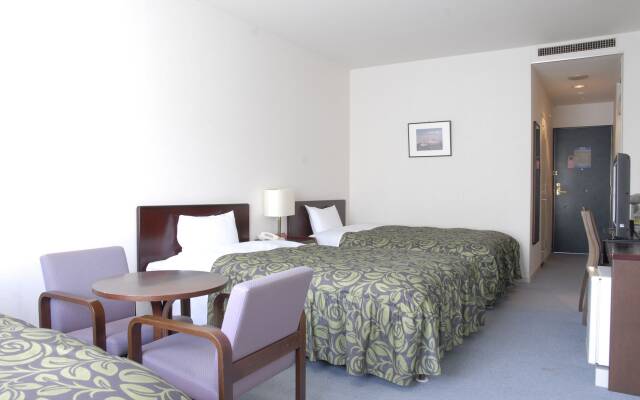 Renaissance Tanagura