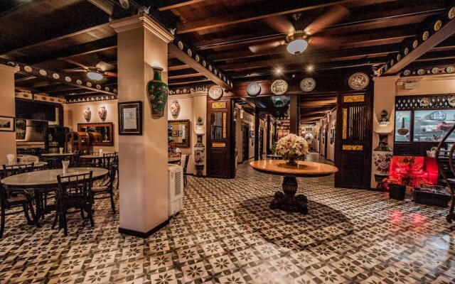 Songkhla Tae Raek Antique Hotel