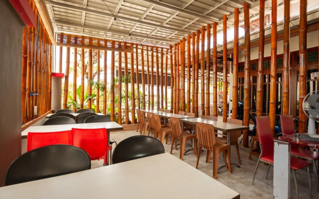 RedDoorz Syariah at Bumi Siliwangi Residence Padang