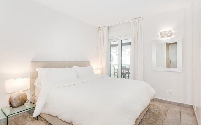 Spacious Penthouse in Los Naranjos - Up to 8 GUESTS!