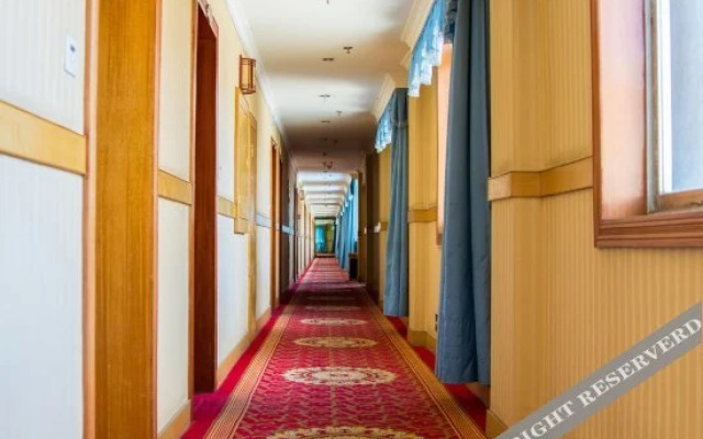 Tufante Yangguang Hotel