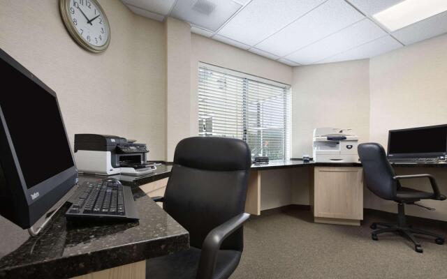 Hilton Garden Inn San Diego - Rancho Bernardo