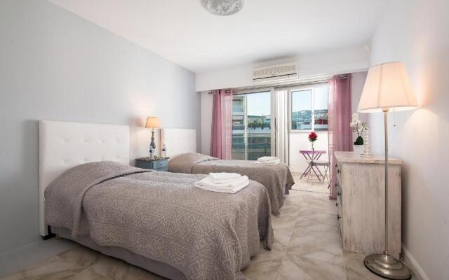 Last Floor Sea View 100M From Croisette And Beaches 5 Min Walk From Palais