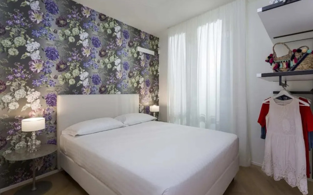 Embassy Aparthotel