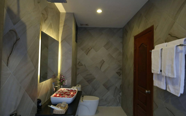 Holy Angkor Hotel