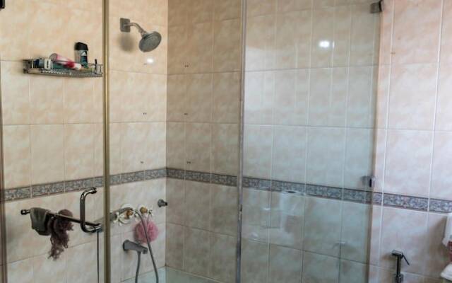 Madpackers Delhi - Hostel