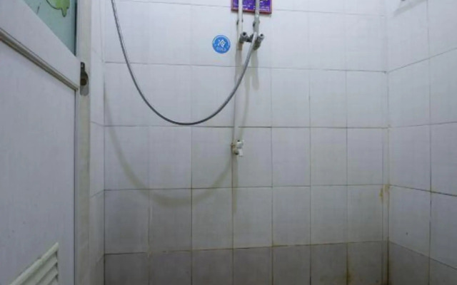 Lihui Business Hostel