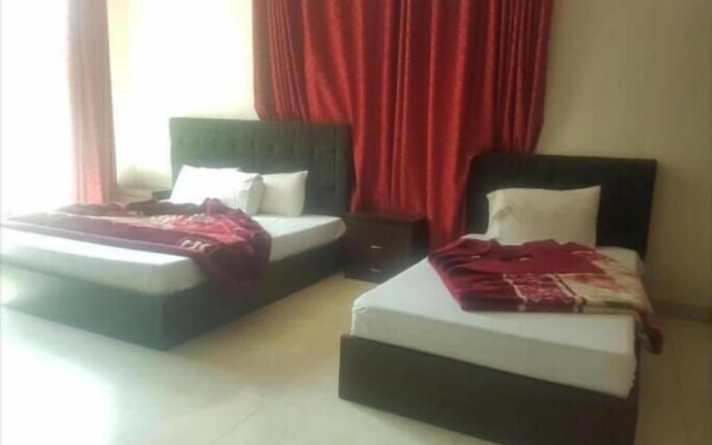 Al Hamrah Hotel