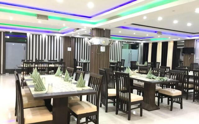 Hotel Sarweshwary