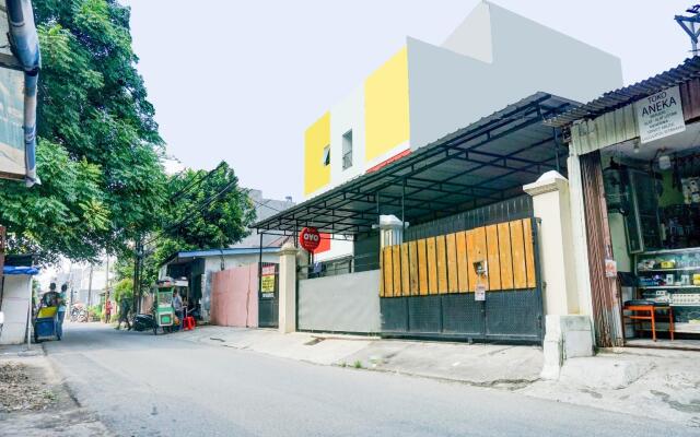 OYO 90304 Neo Central Residence