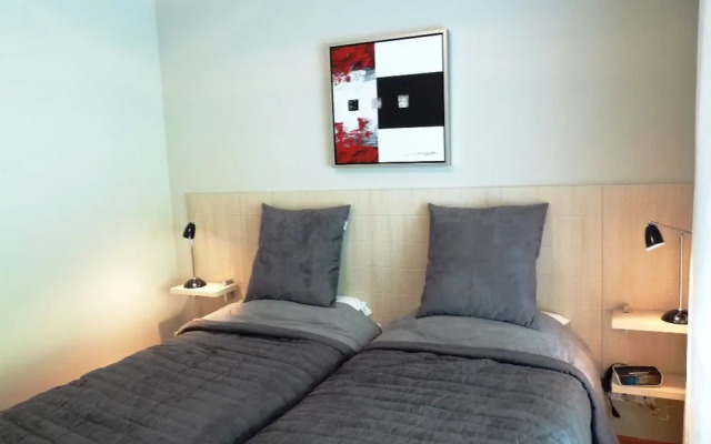 Apartment 1 bedroom in residence Golden Gate Cannes - France