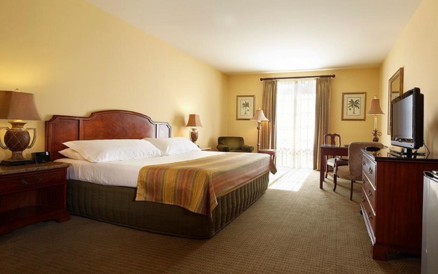 The Capri Inn