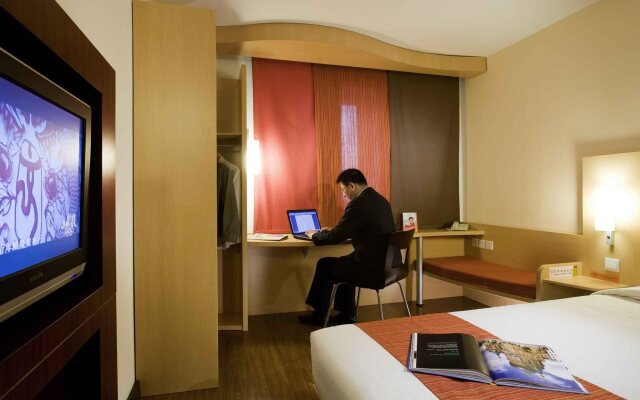 ibis Shenyang Taiyuan Street