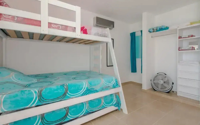 Dream House with Hot Tub