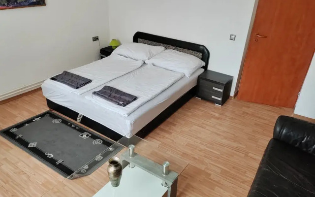 Nora Guesthouse Bed and Breakfast