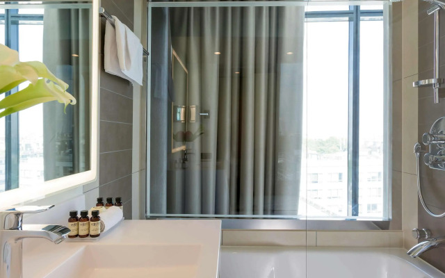 Pullman Paris Centre-Bercy Hotel