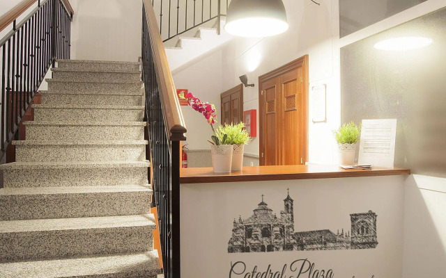 Apartamentos Catedral Plaza