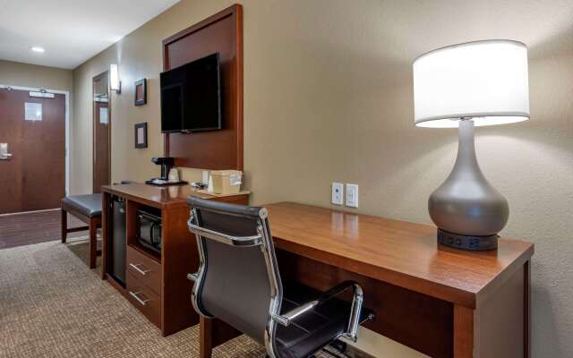 Comfort Inn and Suites