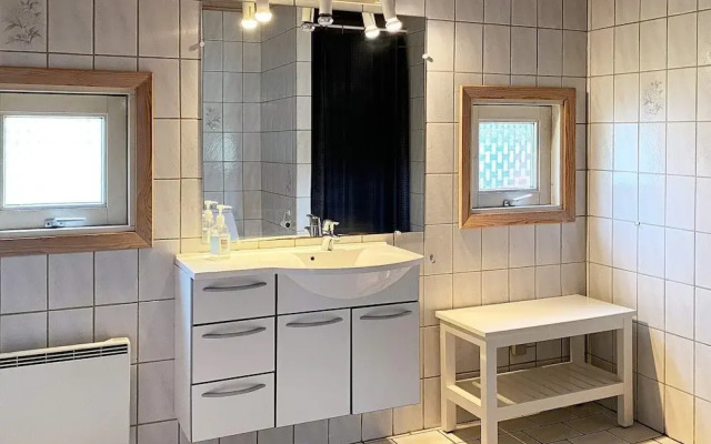 6 Person Holiday Home in Blavand