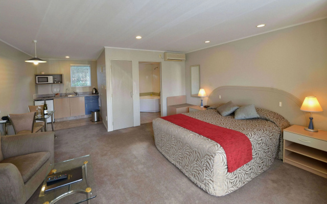 Brougham Heights Motel – Guest Rooms – New Plymouth
