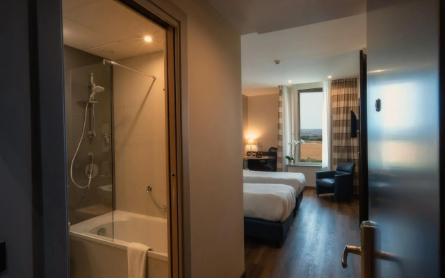 UNA HOTELS MH Matera