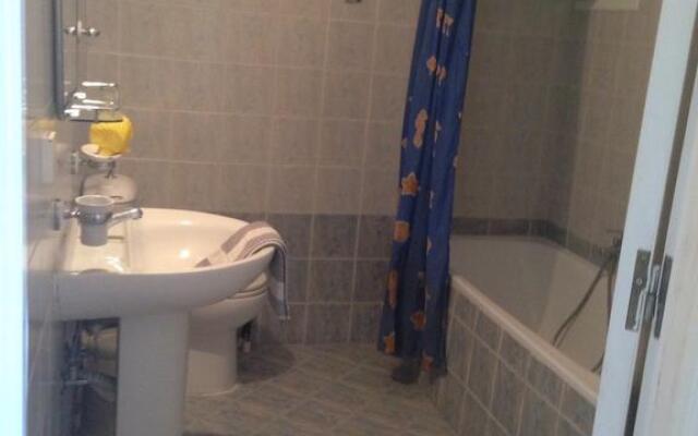 Aristi Studio Apartments