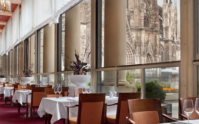 Althoff Dom Hotel Collection