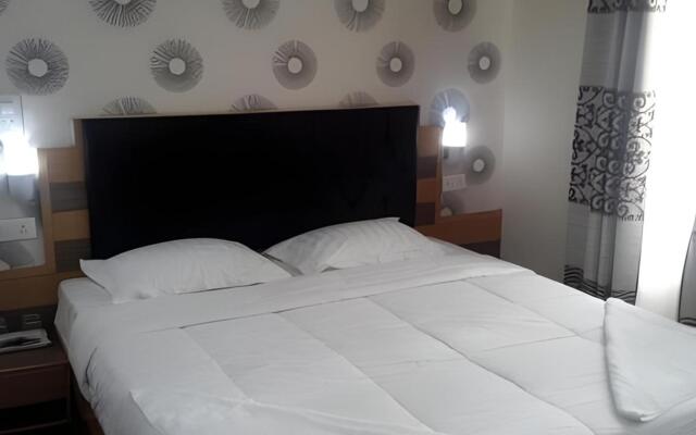The Hyde Park Inn