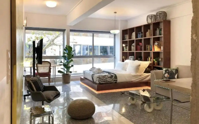 AM16 Suites Athens