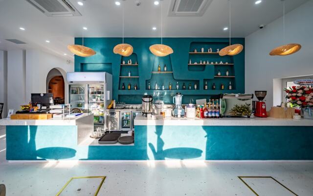 Happiness Hotel