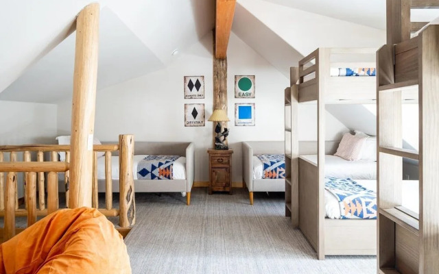 Moonlight Mountain Home 36