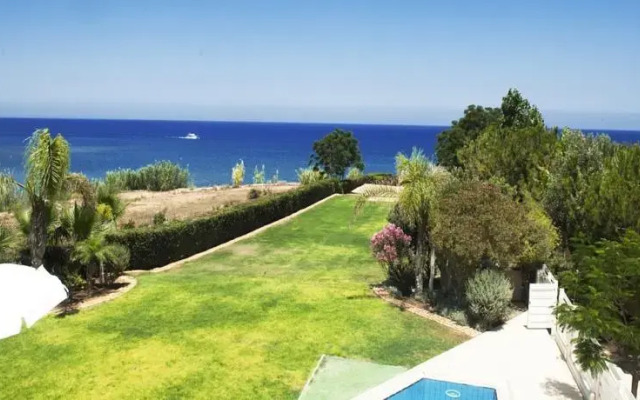 Villa William