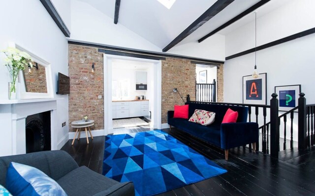 Stunning 2BR Flat in Kensington