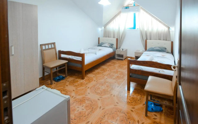 Hotel Ambasador