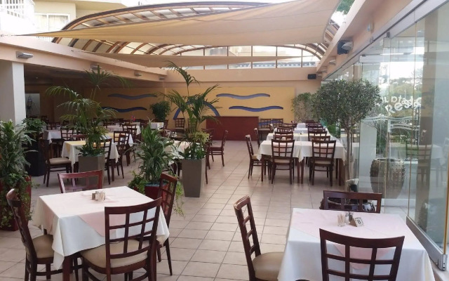 Poseidonia Hotel Apartments