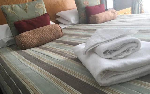 Dunsley Hall Country House Hotel