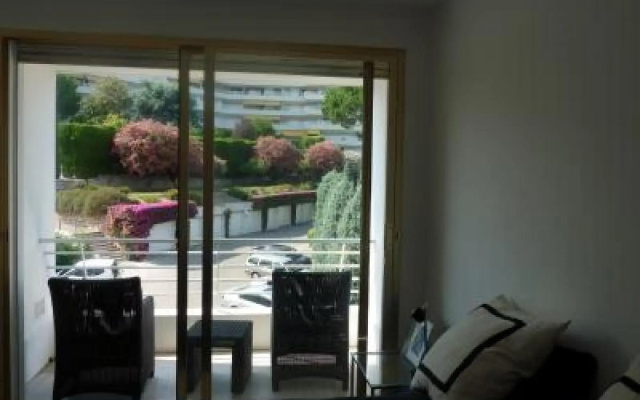 Two Bed apartment in a gated residence with gardens in Cannes with sea views 865 - Apartment in 戛纳 - Photo 5