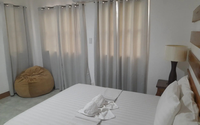 Marnin's Place Boracay