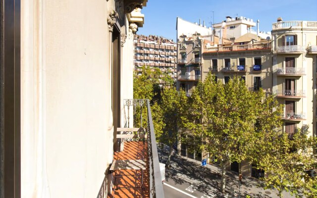 AB Aragó Apartments