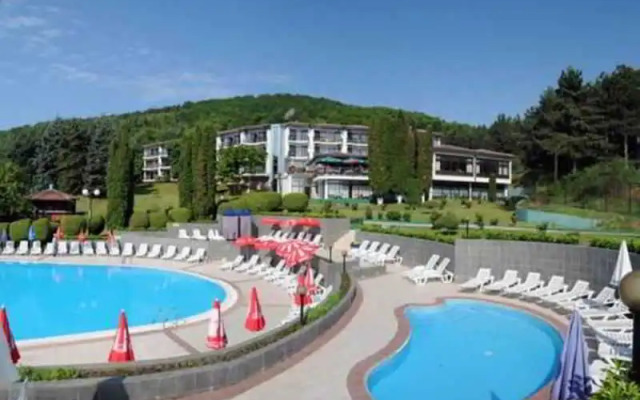 Hotel Makpetrol Struga
