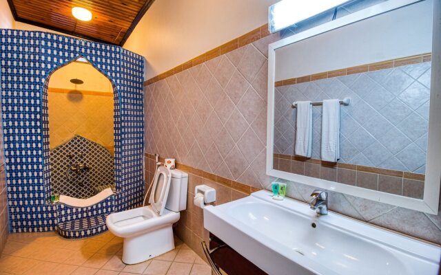 Tembo House Hotel