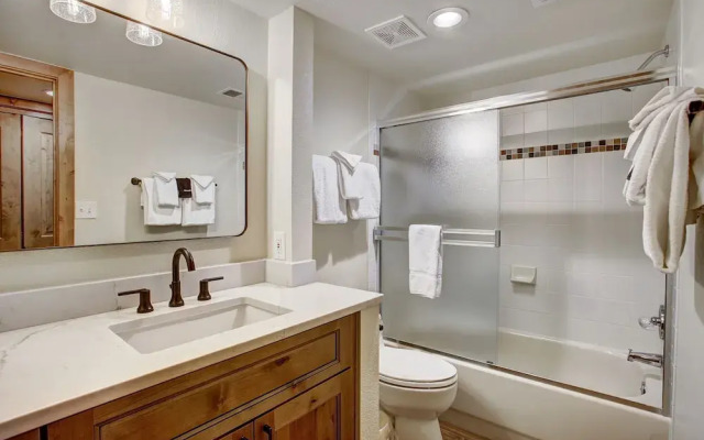 Village Point 308