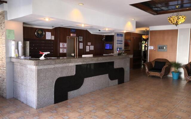 Hotel Costa Inn