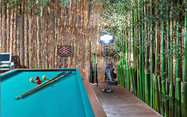 Yangyang hwansangeui seong pension