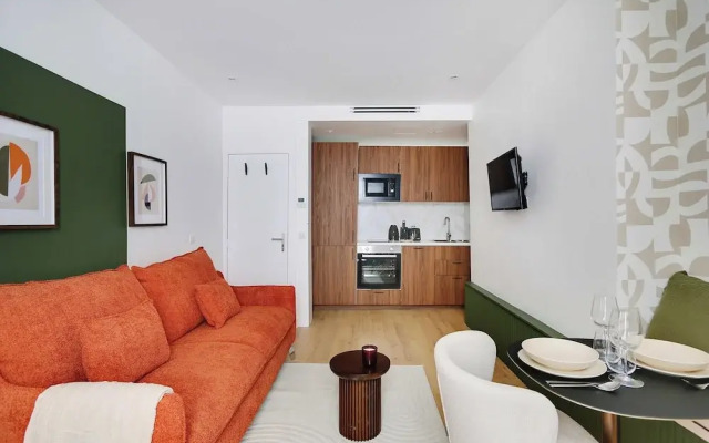 Modern Studio for 2 People