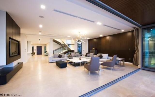 THE FIVE - 5BR - Ocean Villas Da Nang