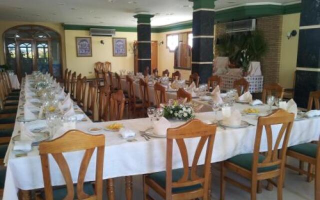 Hostal Restaurante El Cary