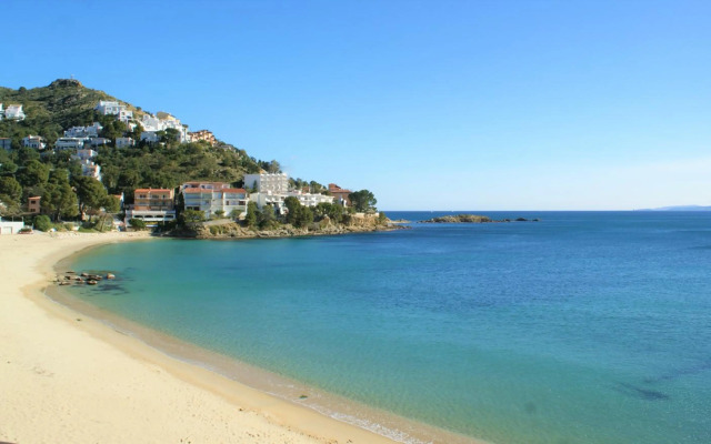Impresionantes vistas del mar en Roses, Canyelles