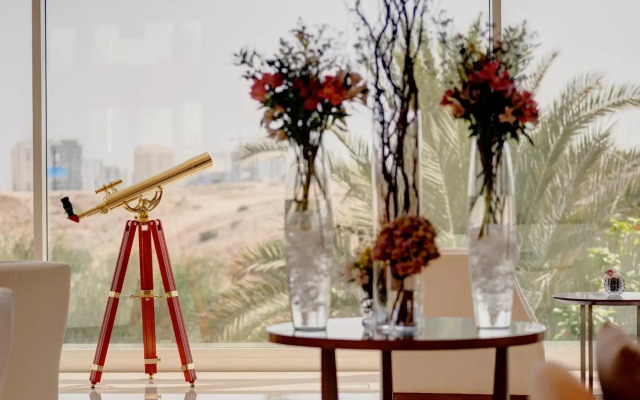 Crowne Plaza Muscat OCEC by IHG
